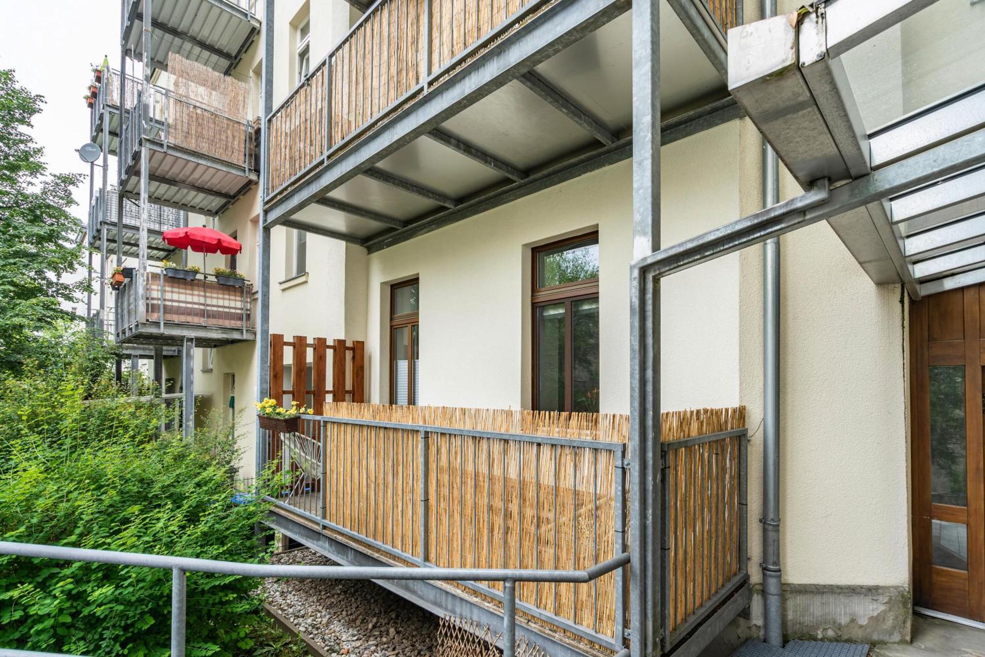 Zentrumsnahe Wohnung In Хемніц Екстер'єр фото
